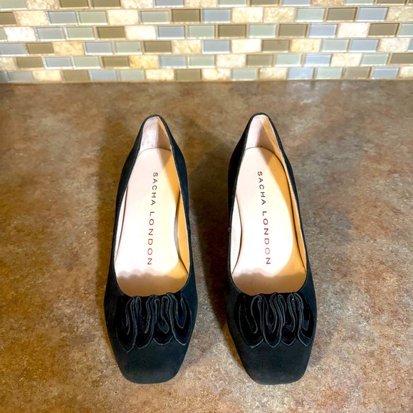 Sacha London black suede pumps NWOT - Picture 2 of 4